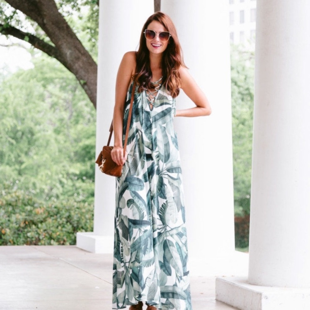Lace up palm print Mumu maxi !